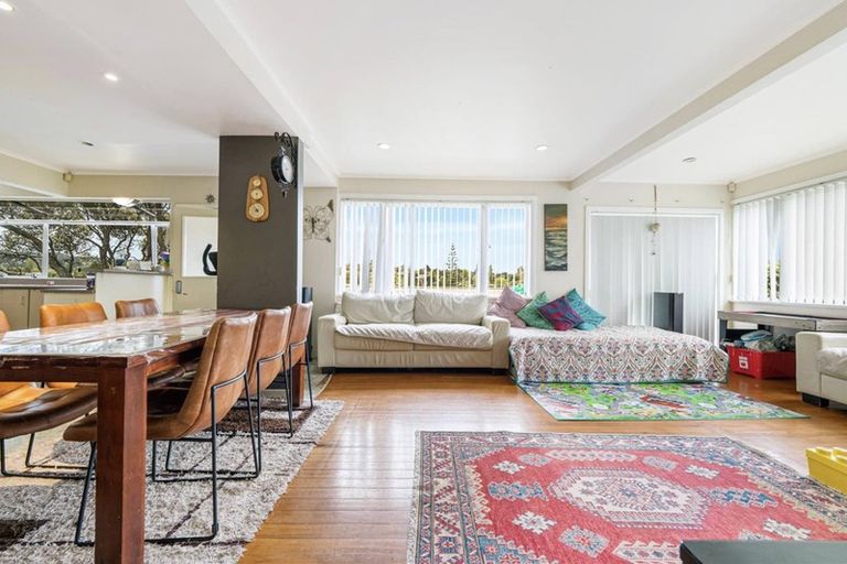 Photo of property in 50 Routley Drive, Glen Eden, Auckland, 0602