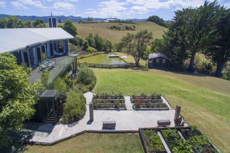 Photo of property in 253 Green Road, Matakana, Warkworth, 0985