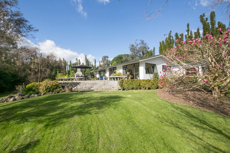 Photo of property in 211 Foster Road, Waimauku, Kumeu, 0891