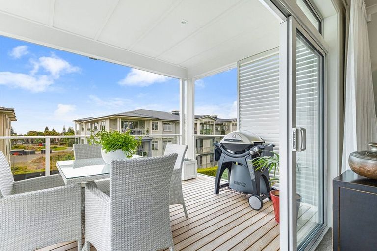Photo of property in 52 Landmark Terrace, Orewa, 0931