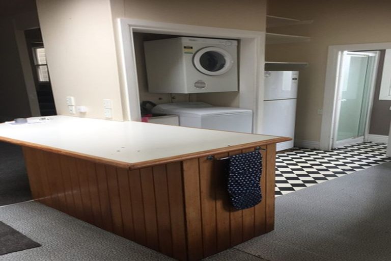 Photo of property in 27 Nairn Street, Mount Cook, Wellington, 6011