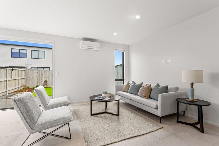 Photo of property in 105 Nganui Avenue, Takanini, Auckland, 2112
