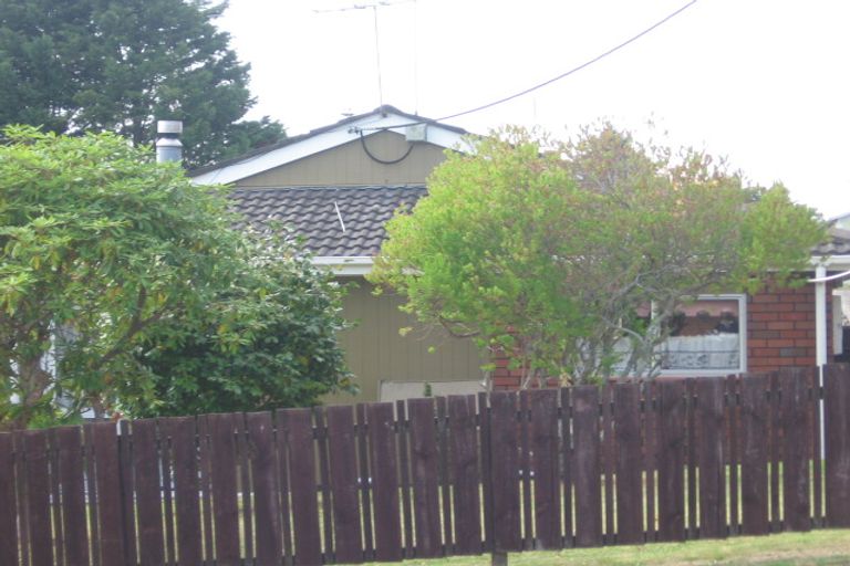 Photo of property in 3/113 Lynwood Road, New Lynn, Auckland, 0600