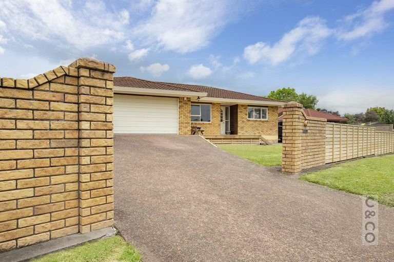 Photo of property in 19 Merlot Heights, Huapai, Kumeu, 0810