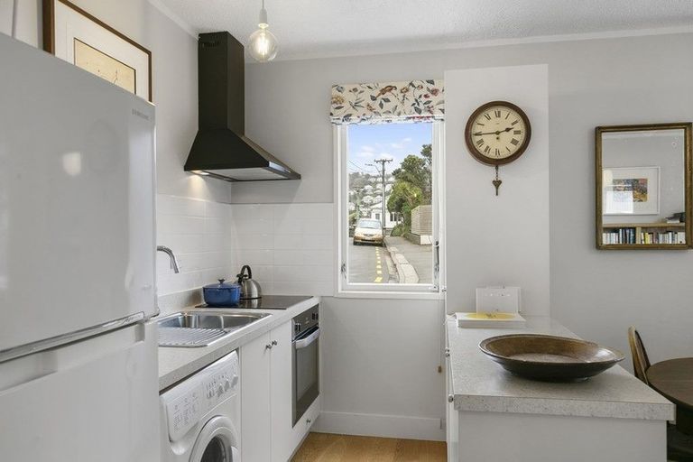 Photo of property in 6 Heaton Terrace, Brooklyn, Wellington, 6021