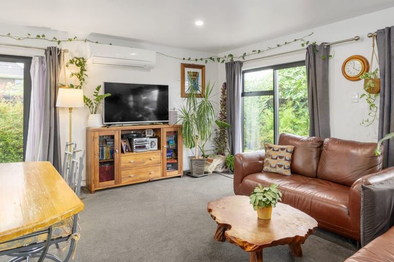 Photo of property in 11 Leonard Place, Dinsdale, Hamilton, 3204