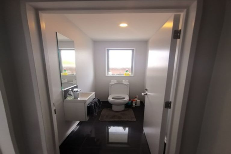 Photo of property in 5 Marble Court, Rolleston, 7614