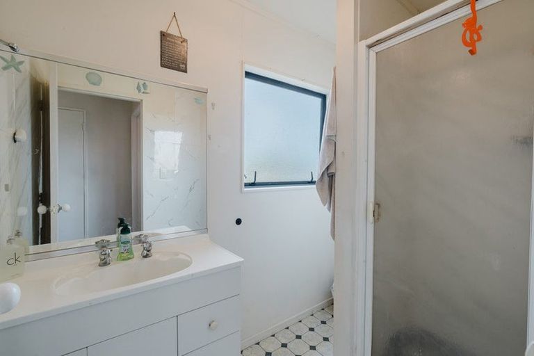 Photo of property in 39a Avalon Drive, Nawton, Hamilton, 3200
