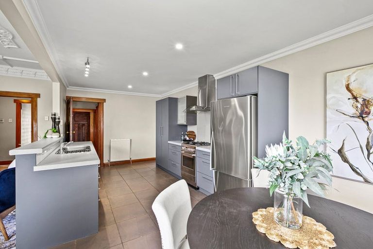 Photo of property in 2 Rawhiti Street, Vogeltown, New Plymouth, 4310