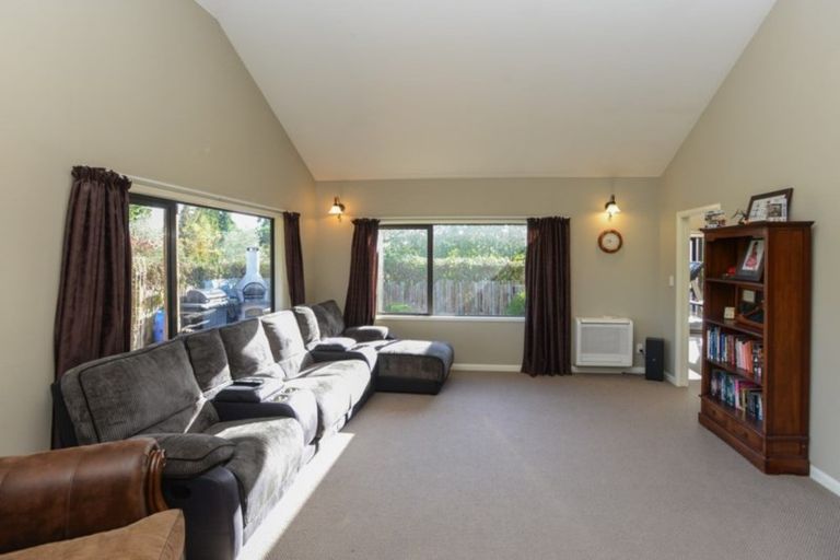 Photo of property in 66 Mantell Street, Tikokino, Waipawa, 4273