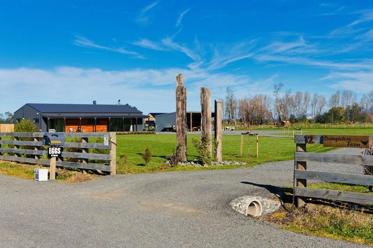 Photo of property in 12 Te Ao Wharepapa Lane, Peketa, Kaikoura, 7373