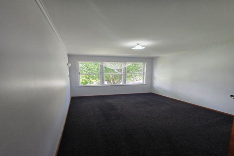 Photo of property in 155 Gossamer Drive, Pakuranga Heights, Auckland, 2010