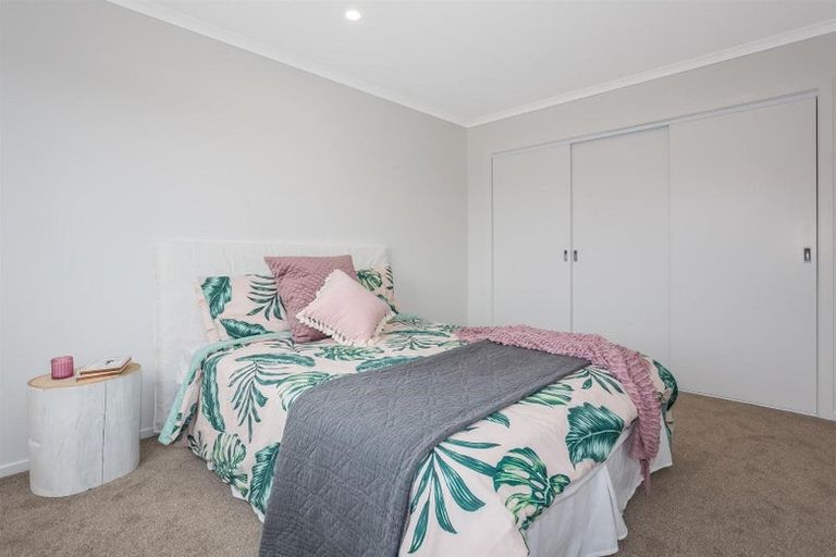 Photo of property in 4 Breakwater Way, Whitby, Porirua, 5024