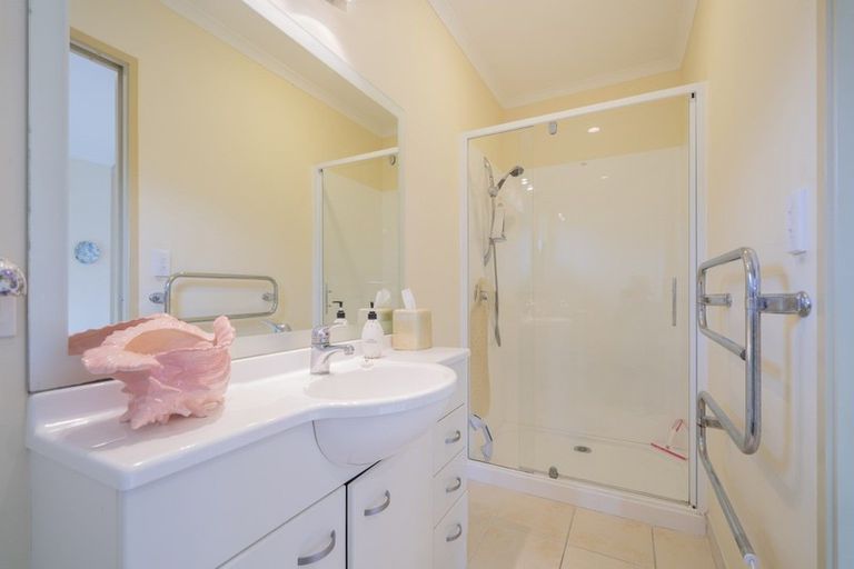 Photo of property in 24 Heritage Close, Whitianga, 3510