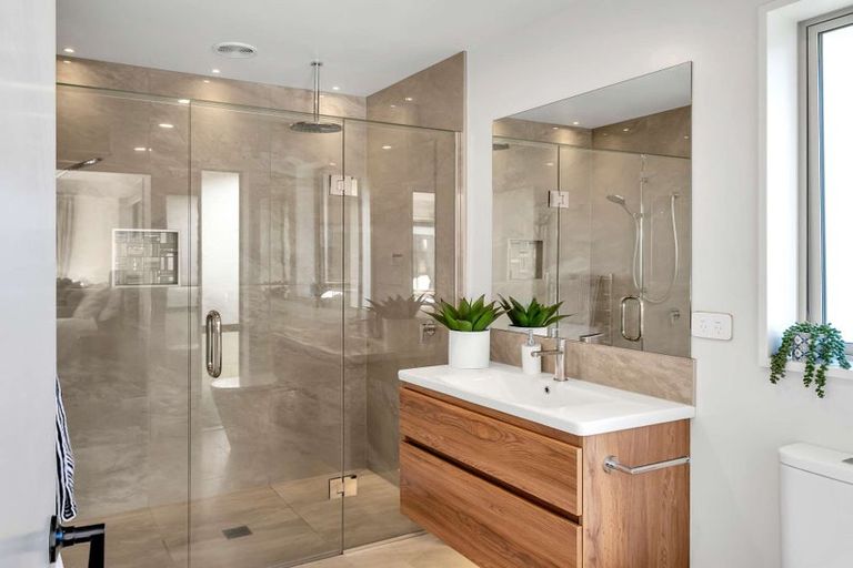 Photo of property in 8 Hoffman Street, Marshland, Christchurch, 8083