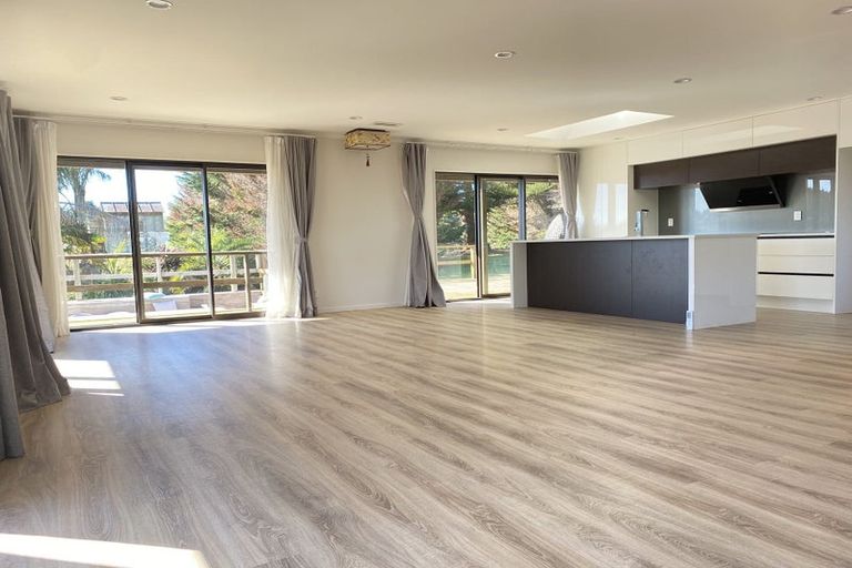 Photo of property in 69 Brookfield Road, Drury, 2577