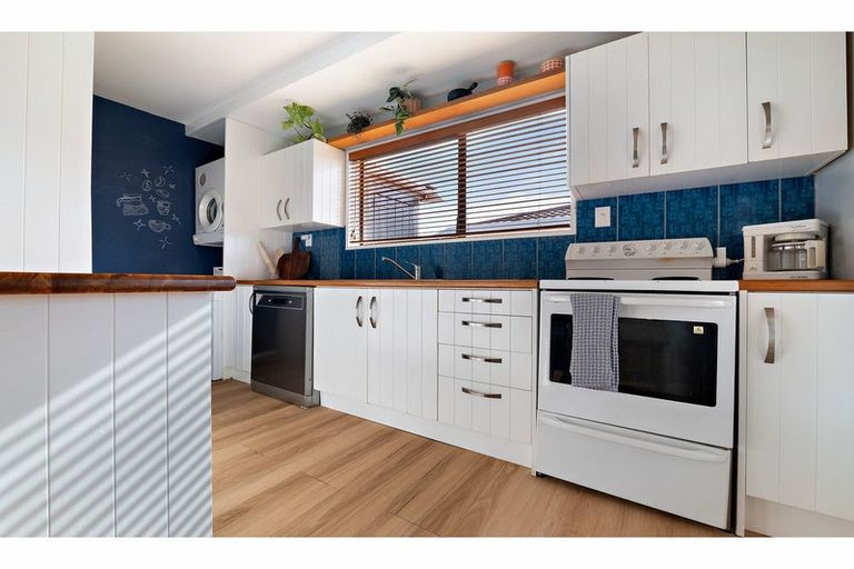 Photo of property in 1/95 Saint Martins Road, Saint Martins, Christchurch, 8022