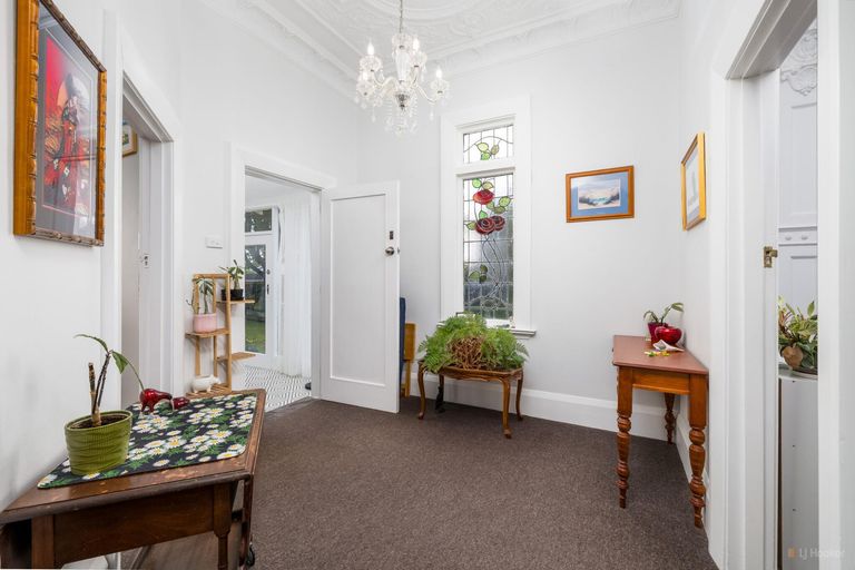 Photo of property in 17 Manse Street, Waimate, 7924