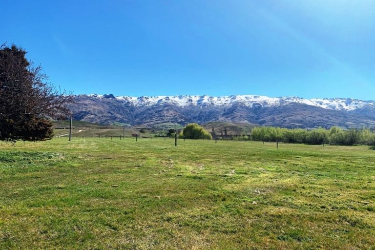 Photo of property in 1003 Luggate-cromwell Road, Mount Pisa, Cromwell, 9383