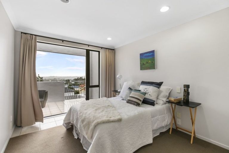 Photo of property in 8/8 Monte Cassino Place, Birkdale, Auckland, 0626
