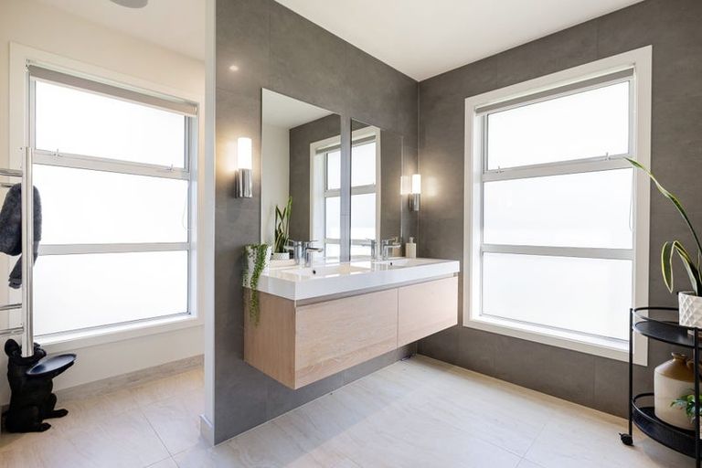 Photo of property in 9 Pukeko Grove, Cambridge, 3434