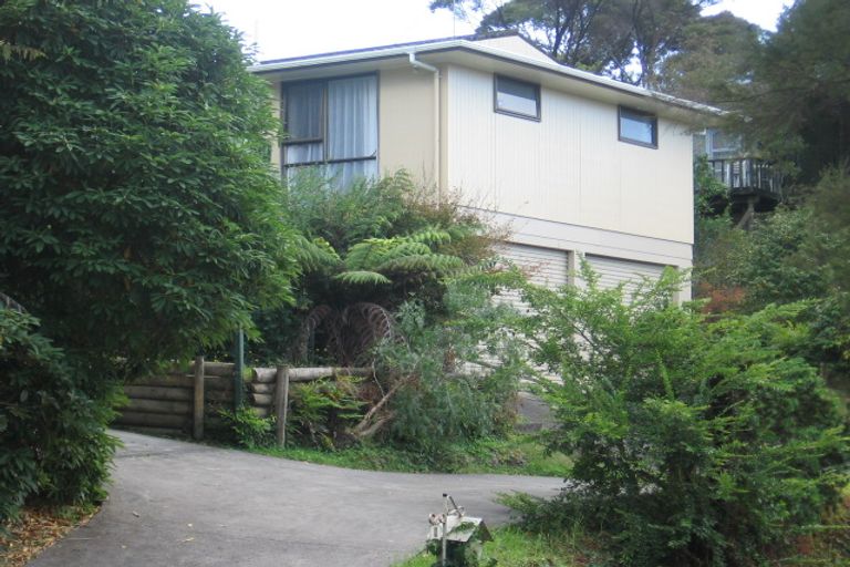 Photo of property in 6 Caram Place, Birkenhead, Auckland, 0626