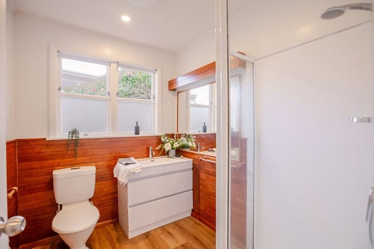 Photo of property in 51 Eatwell Avenue, Paraparaumu Beach, Paraparaumu, 5032