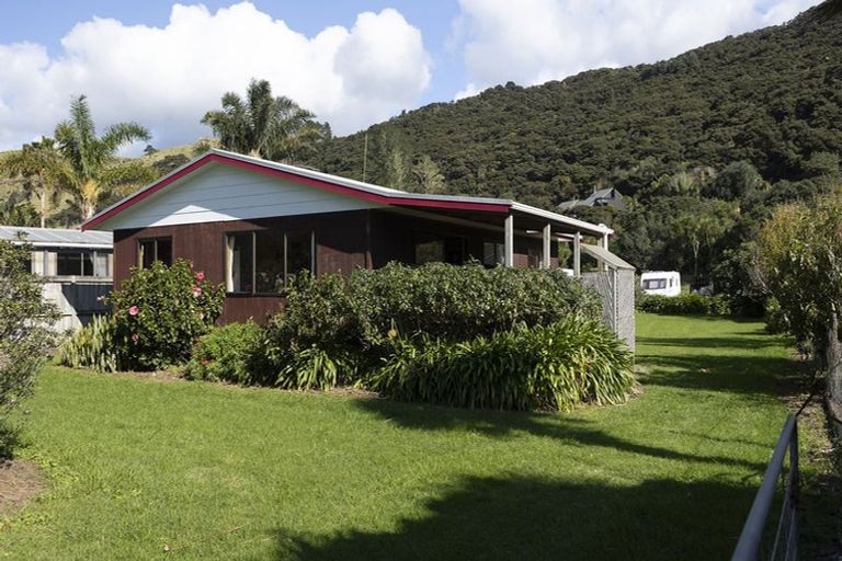 Photo of property in 39 Tauranga Bay Beach Road, Kaeo, 0478