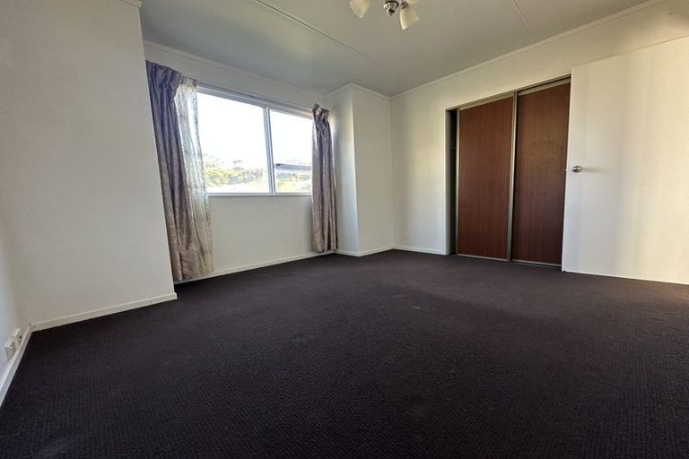 Photo of property in 7a Tralee Place, Johnsonville, Wellington, 6037