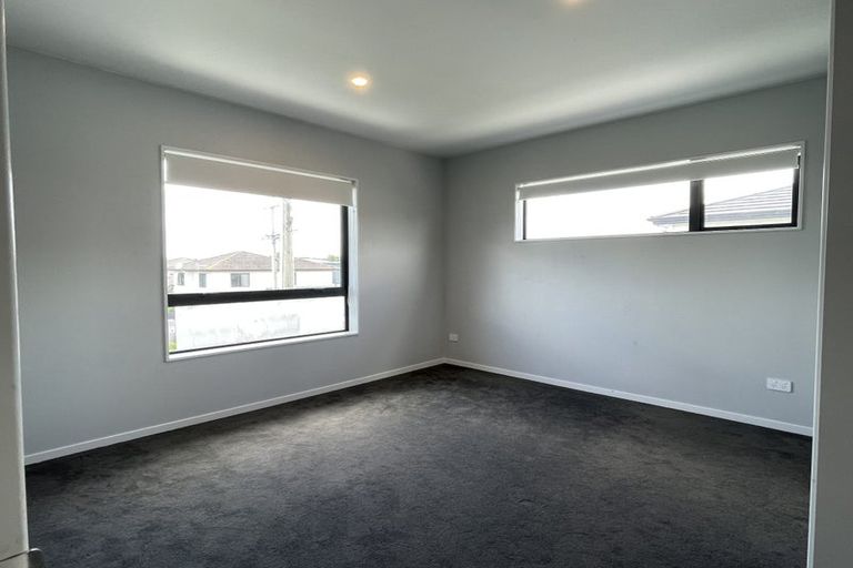 Photo of property in 2 Hanga Place, Papatoetoe, 2024