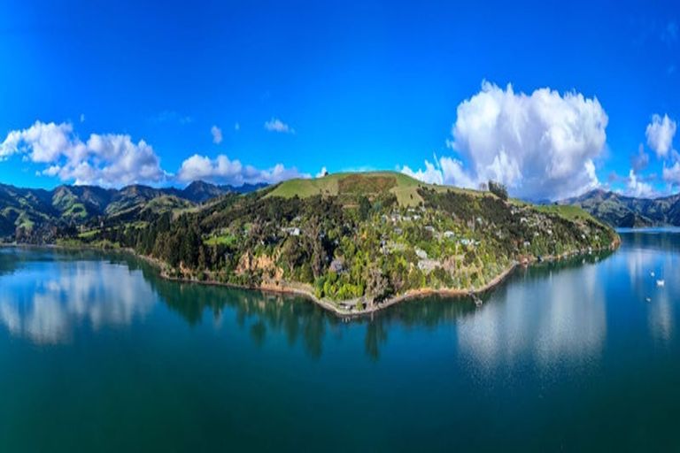 Photo of property in 20 Quail Crescent, Takamatua, 7581