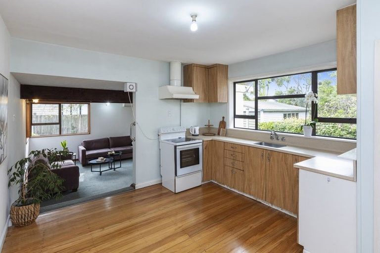 Photo of property in 13 Bond Street, Waltham, Christchurch, 8023