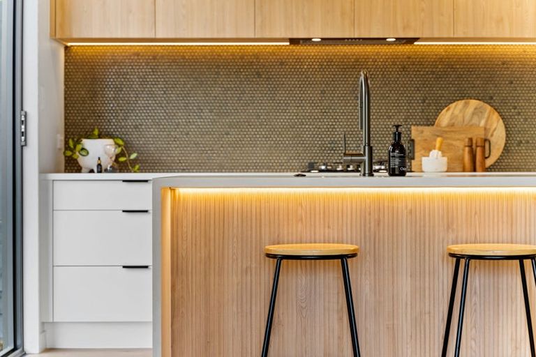 Photo of property in 3 Trafalgar Road, Milford, Auckland, 0620