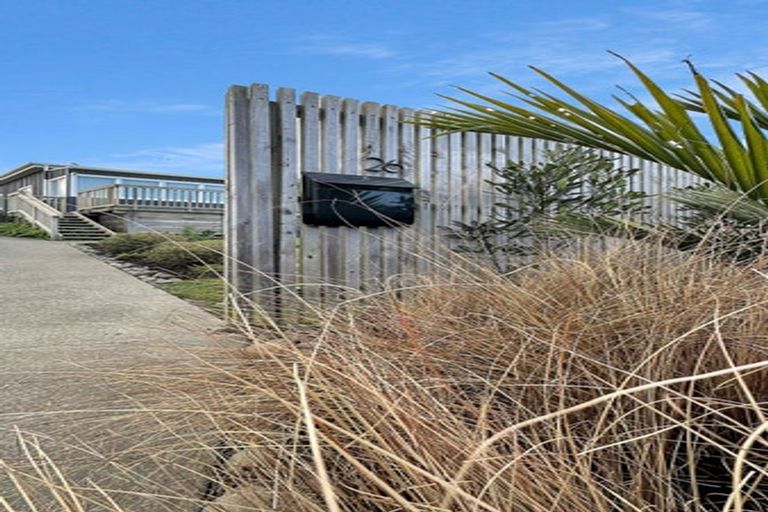 Photo of property in 26 Seatoun Avenue, Leigh, Warkworth, 0985