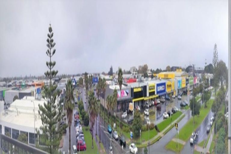 Photo of property in 4g/18 Ronwood Avenue, Manukau, Auckland, 2104