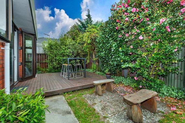Photo of property in 2 Manuka Street, Mairehau, Christchurch, 8013