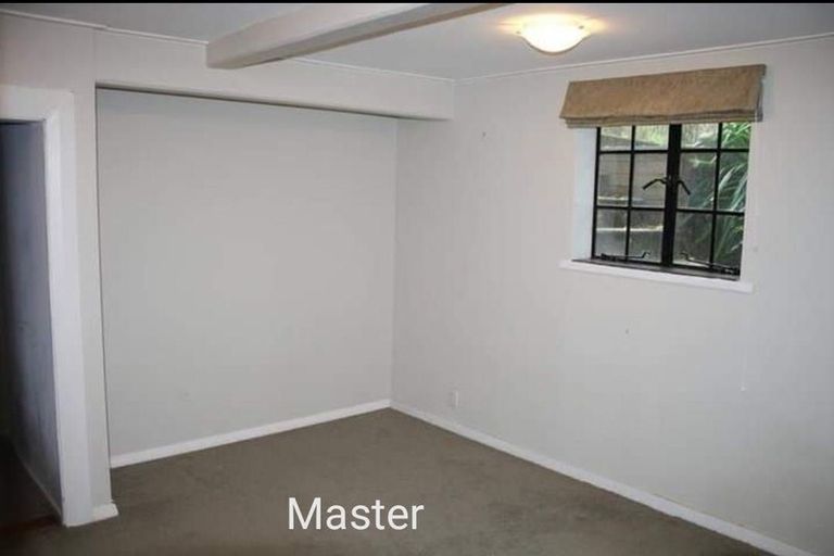 Photo of property in 1 Fernhill Terrace, Wadestown, Wellington, 6012