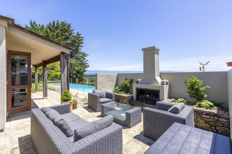 Photo of property in 15 Maharakeke Road, Waipukurau, 4281