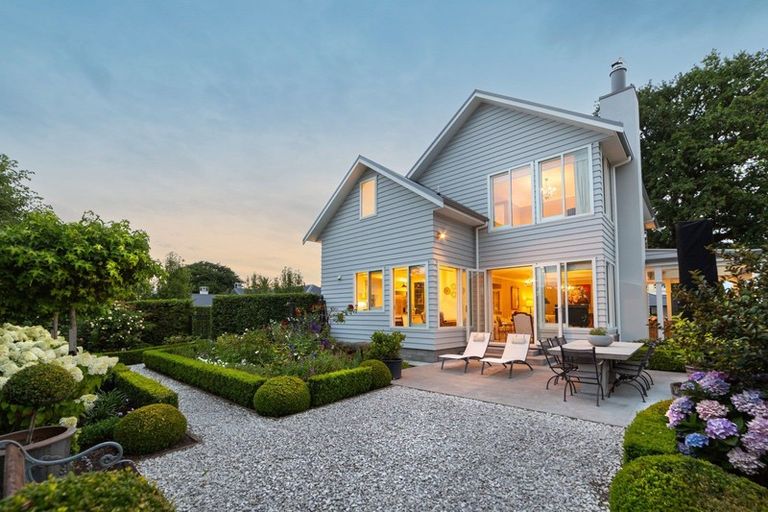 Photo of property in 6 Westwood Avenue, Greytown, 5712