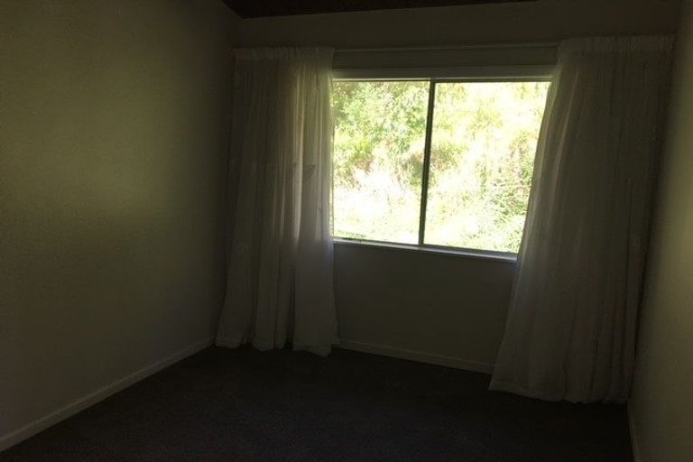 Photo of property in 3/37 Singers Road, Korokoro, Lower Hutt, 5012