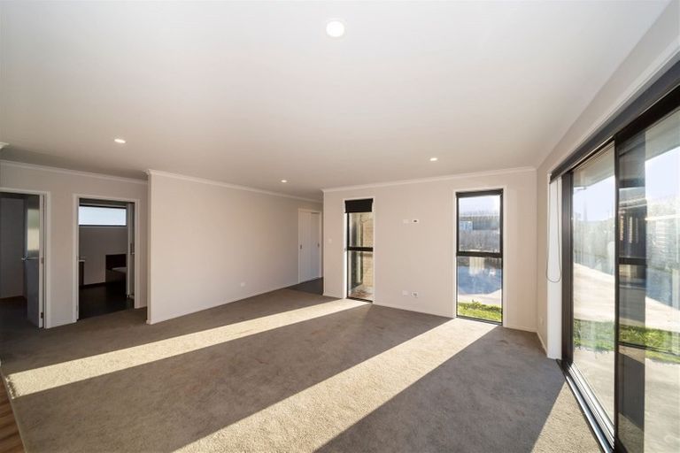 Photo of property in 32a Hunter Street, Hawera, 4610