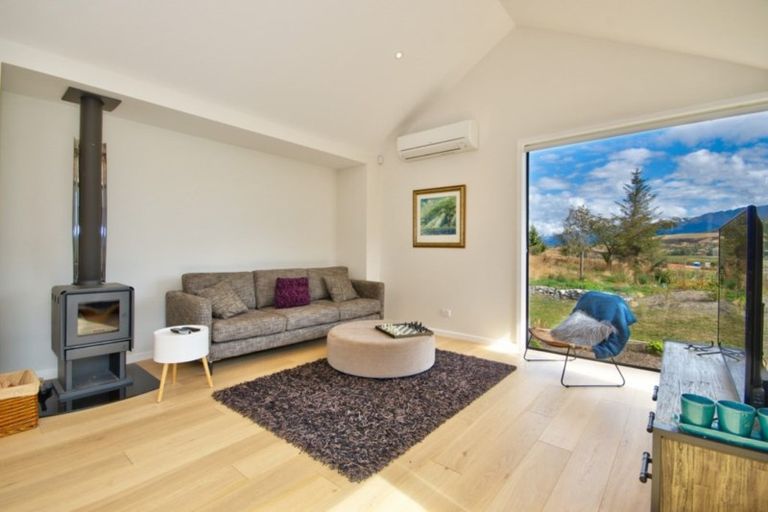 Photo of property in 19 Mckenzies Shute, Jacks Point, Queenstown, 9371