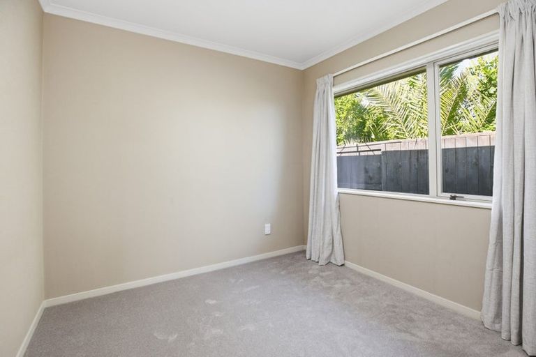 Photo of property in 2 Edward Bullen Place, Thames, 3500