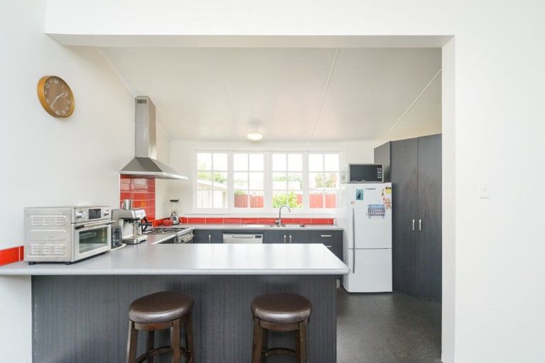 Photo of property in 375 College Street, Hokowhitu, Palmerston North, 4410