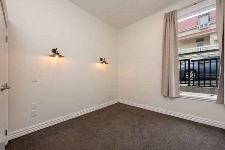 Photo of property in 10/239u Adelaide Road, Newtown, Wellington, 6021