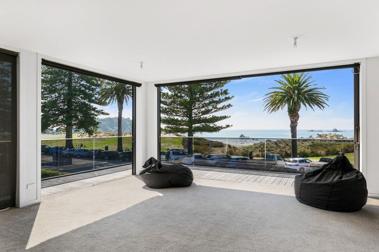 Photo of property in 30 Marine Parade, Mount Maunganui, 3116