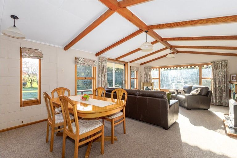 Photo of property in 33 Ribbonwood Road, Geraldine Downs, Geraldine, 7991