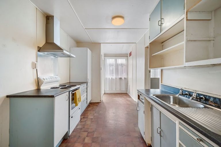 Photo of property in 315 Southampton Street East, Hastings, 4122