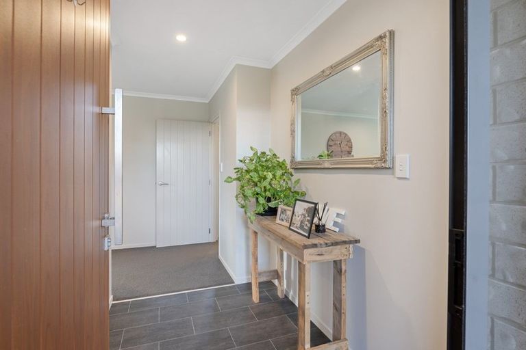 Photo of property in 3 Mercade Close, Stratford, 4332