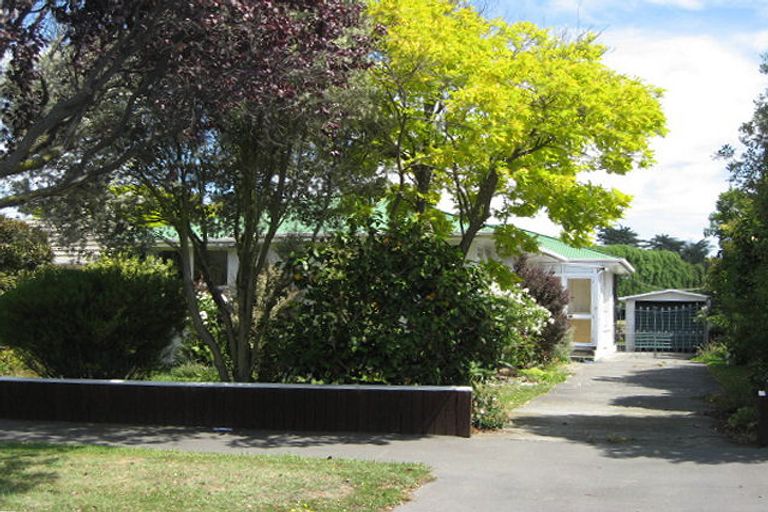 Photo of property in 43 Kaiwara Street, Hoon Hay, Christchurch, 8025